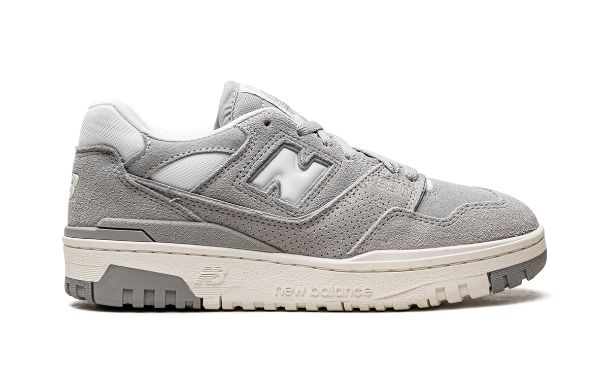 Overkicks - New Balance 550 Suede Pack Concrete (BB550VNB) - detalle talón