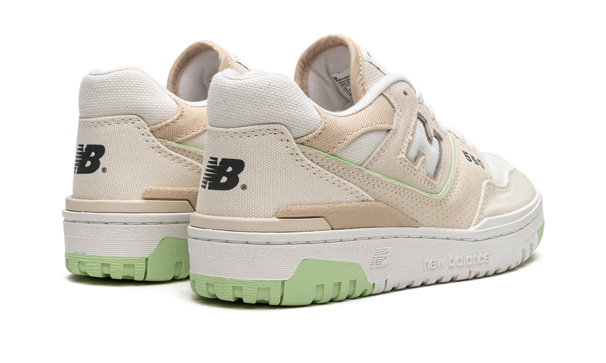Overkicks - New Balance 550 Turtledove Green Aura (Womens) (BBW550FB) - par completo