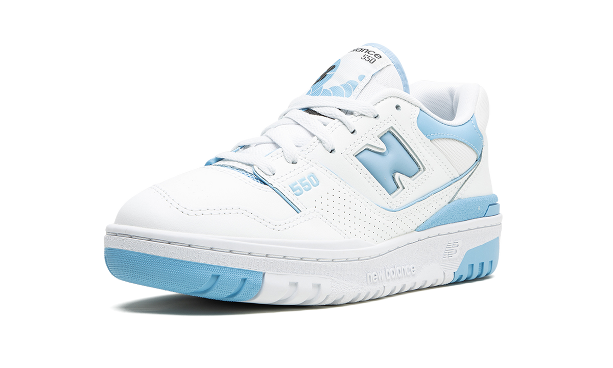 Overkicks - New Balance 550 UNC White Dusk Blue (Womens) (BBW550BC) - detalle suela