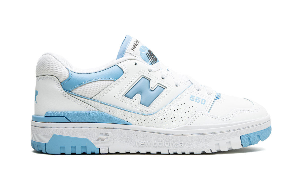 Overkicks - New Balance 550 UNC White Dusk Blue (Womens) (BBW550BC) - detalle talón