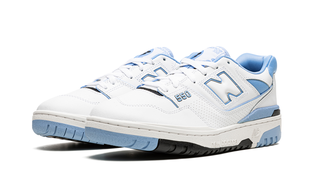 Overkicks - New Balance 550 UNC White University Blue (BB550HL1) - vista trasera