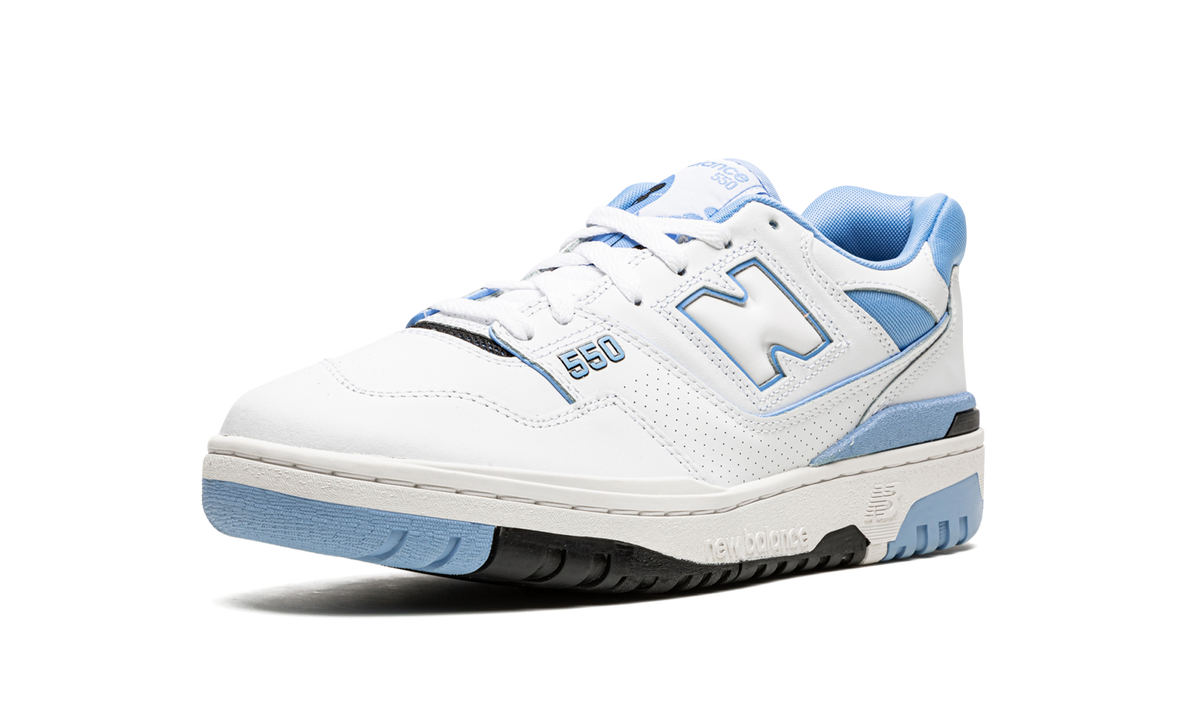 Overkicks - New Balance 550 UNC White University Blue (BB550HL1) - detalle suela