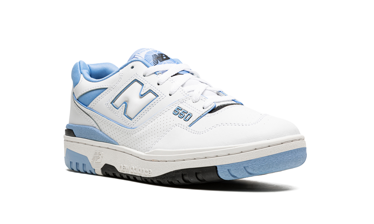 Overkicks - New Balance 550 UNC White University Blue (BB550HL1) - detalle lateral interior