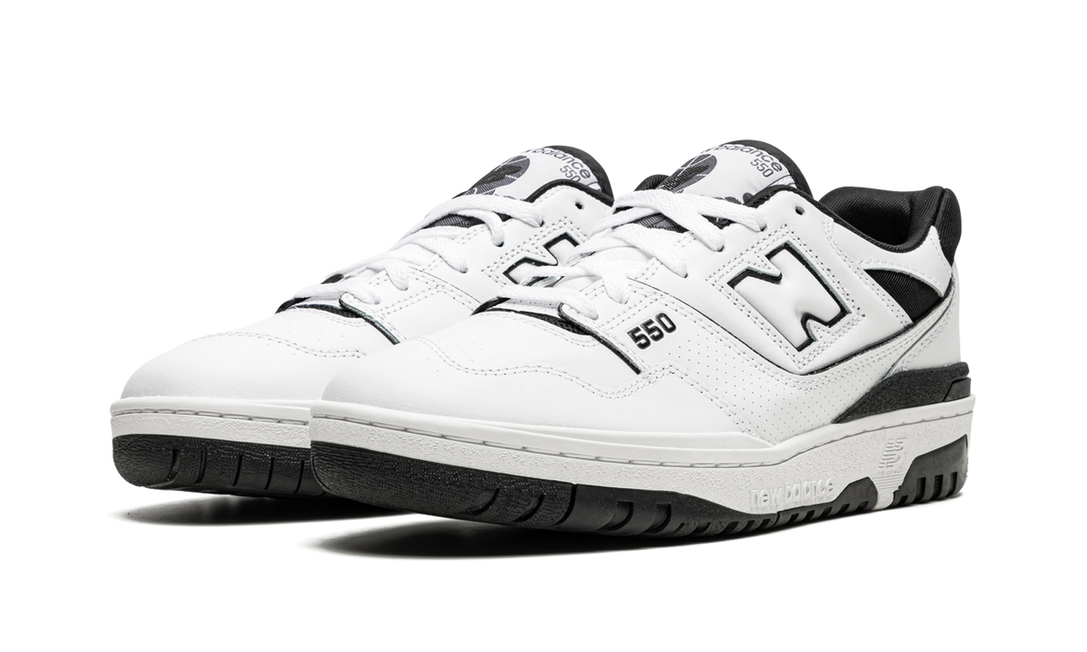 Overkicks - New Balance 550 White Black (BB550HA1) - vista trasera