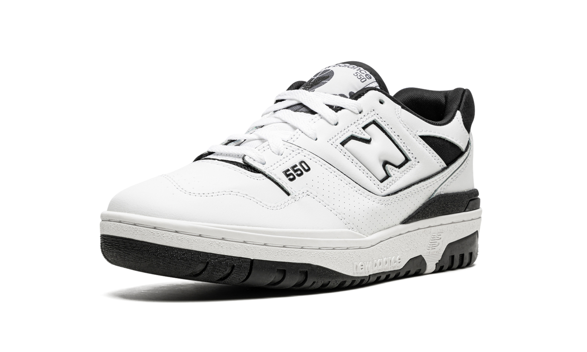 Overkicks - New Balance 550 White Black (BB550HA1) - detalle suela