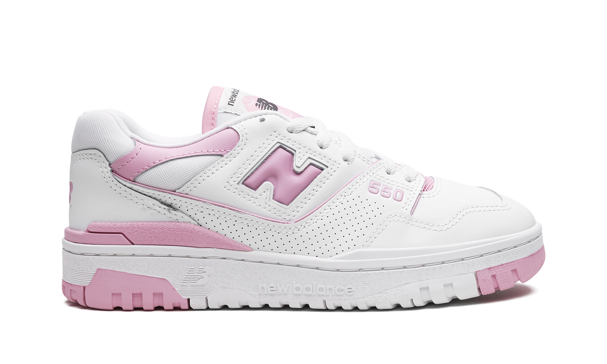 Overkicks - New Balance 550 White Bubblegum Pink (Womens) (BBW550BD) - detalle talón