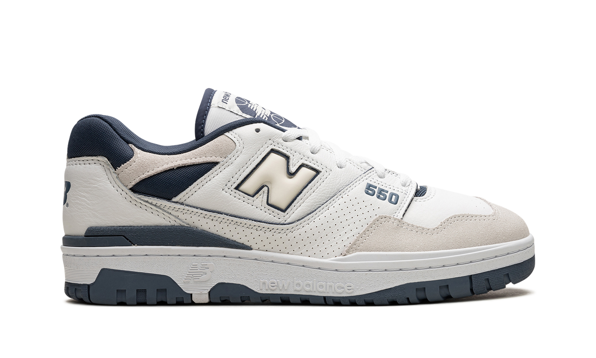 Overkicks - New Balance 550 White Dusty Blue (BB550STG) - detalle talón