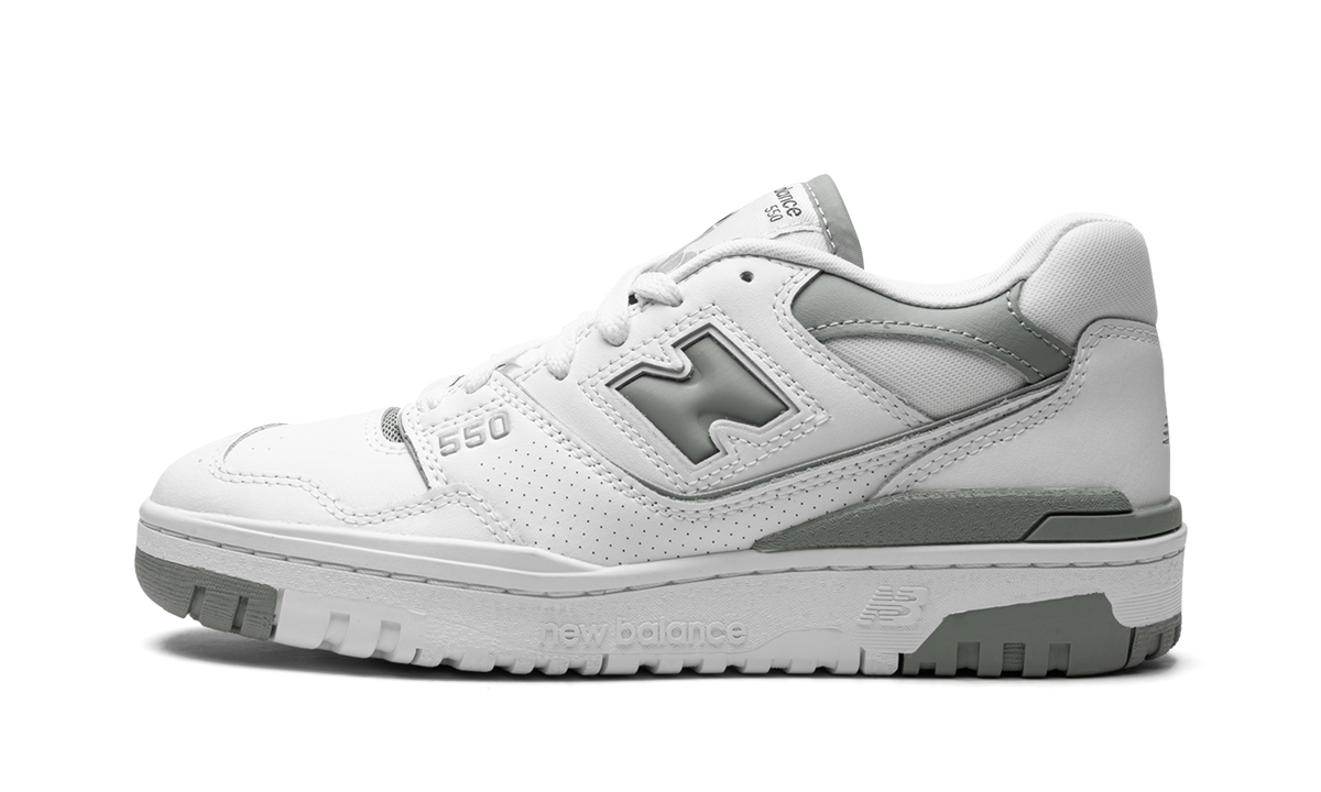 Overkicks - New Balance 550 White Juniper (Womens) (BBW550BG) - vista lateral