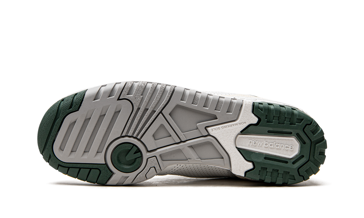 Overkicks - New Balance 550 White Nightwatch Green (BB550PWC) - vista superior