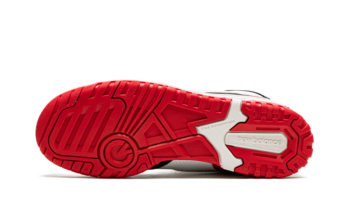 Overkicks - New Balance 550 White Red Black (BB550HR1) - vista superior