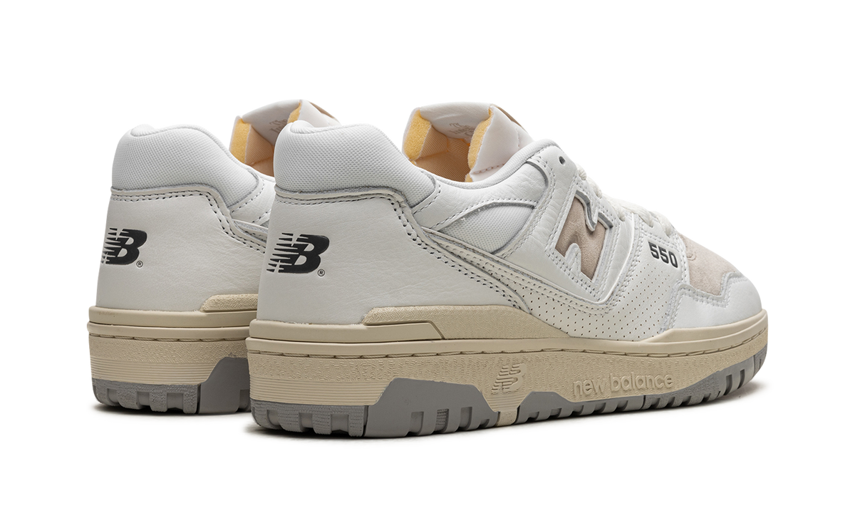 Overkicks - New Balance 550 White Timberwolf (BB550PWG) - par completo