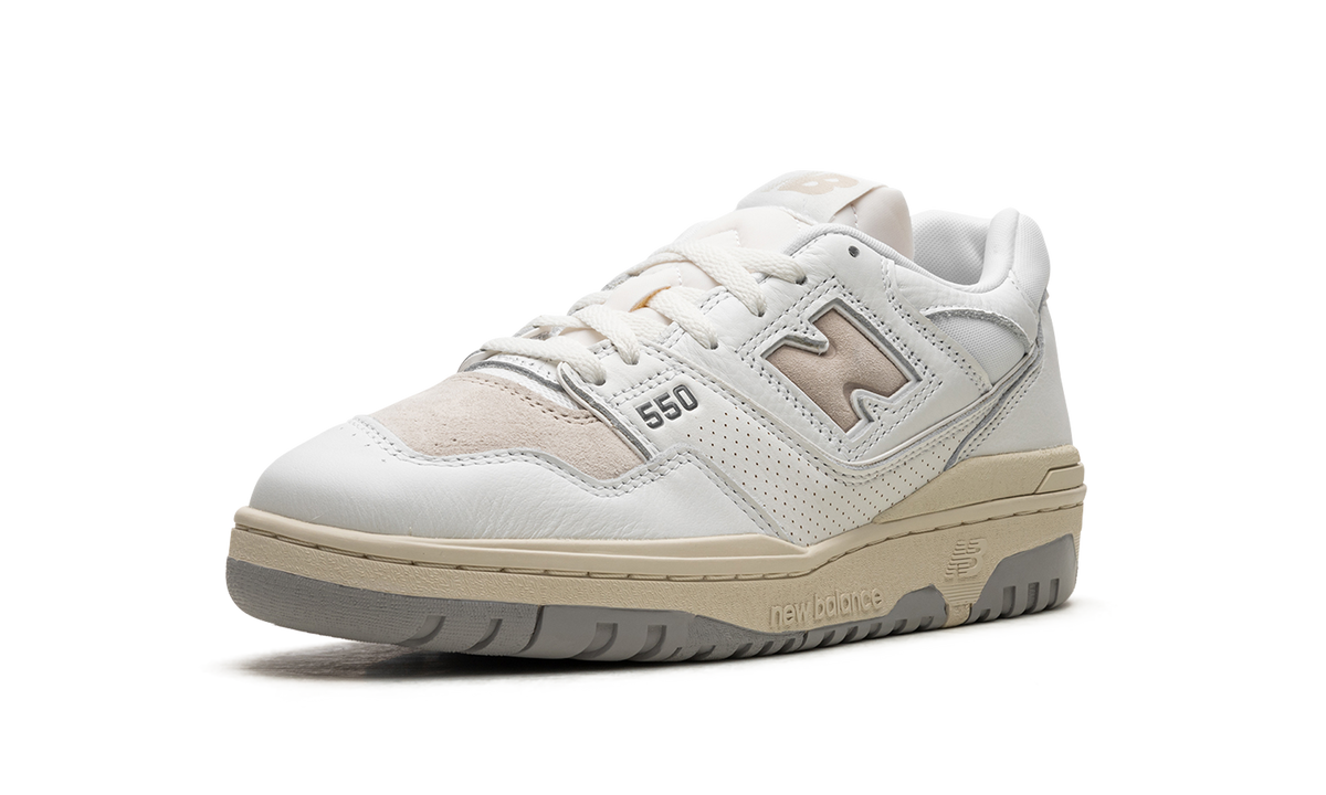 Overkicks - New Balance 550 White Timberwolf (BB550PWG) - detalle suela