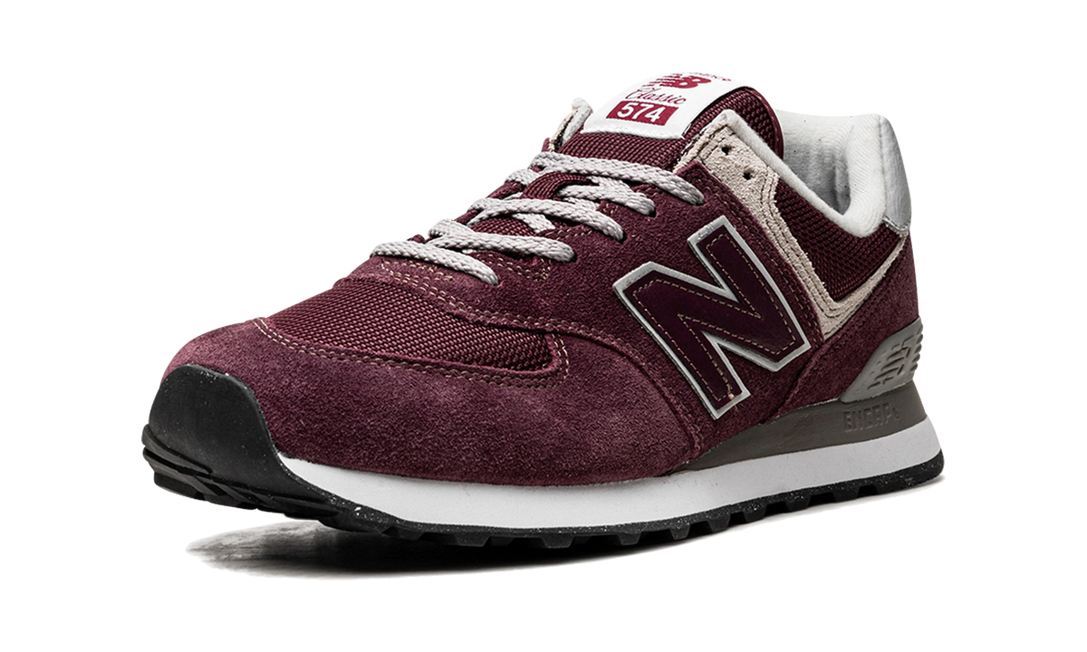 Overkicks - New Balance 574 Burgundy White (ML574EVM) - detalle suela