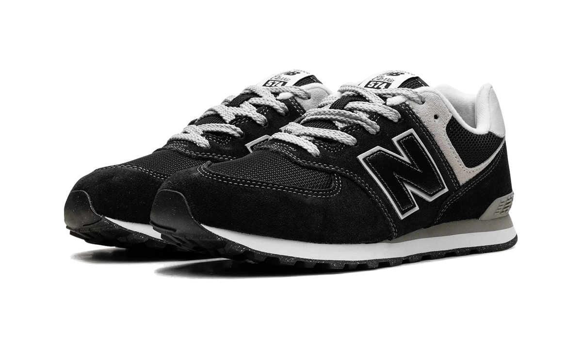 Overkicks - New Balance 574 Core Black White (GS) (GC574EVB) - imagen 2