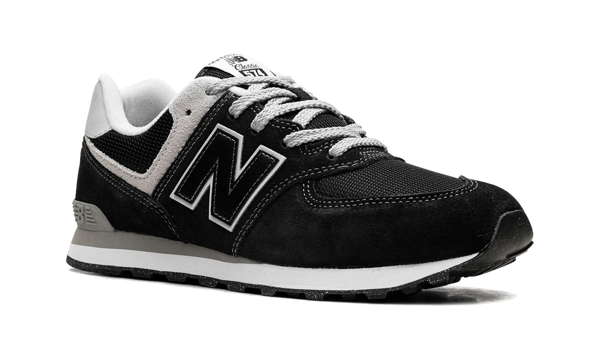 Overkicks - New Balance 574 Core Black White (GS) (GC574EVB) - imagen 7