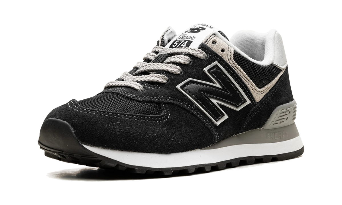 Overkicks - New Balance 574 Core Black White (Womens) (WL574EVB) - detalle suela