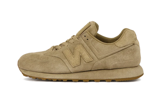 Overkicks - New Balance 574 Ghost Stone Island Dark Beige (U574BSSC) - vista lateral