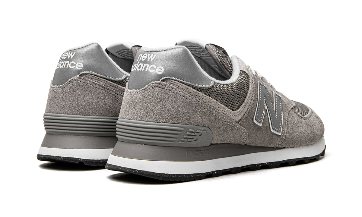 Overkicks - New Balance 574 Grey White (ML574EVG) - par completo
