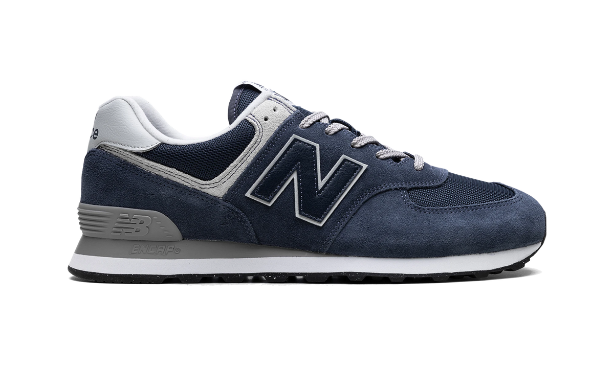 Overkicks - New Balance 574 Navy White (ML574EVN) - detalle talón