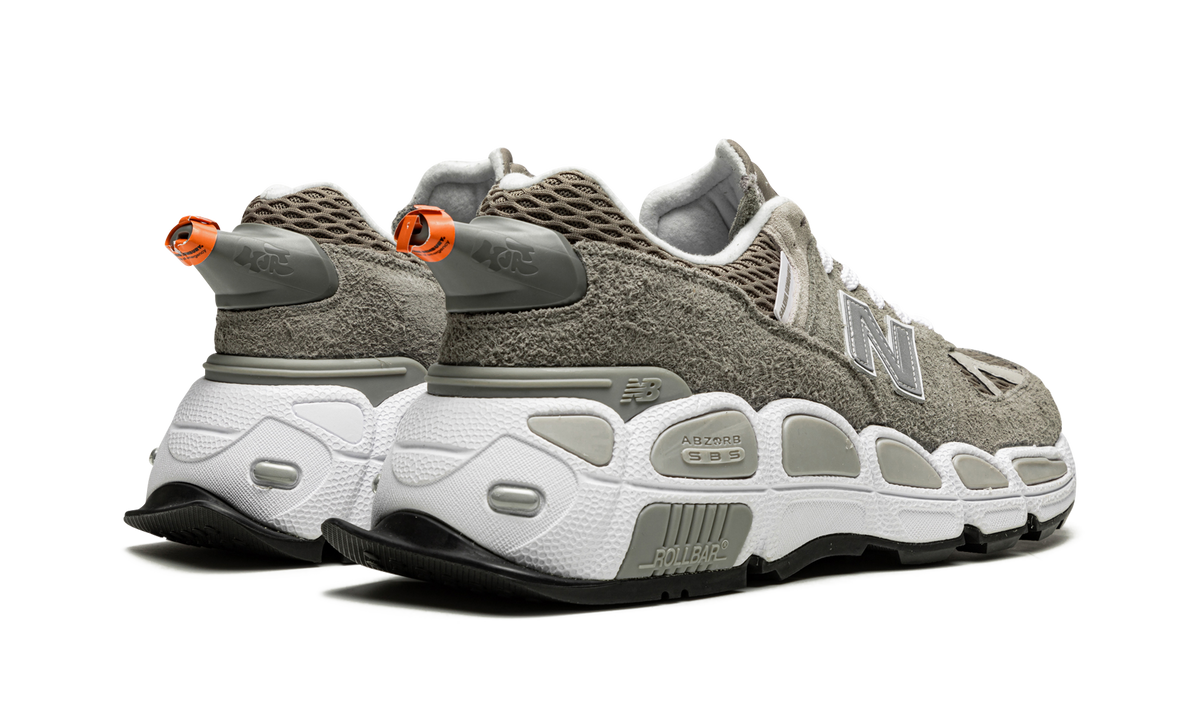 Overkicks - New Balance 574 YURT Salehe Bembury Shark Skin (MS574YSC) - par completo
