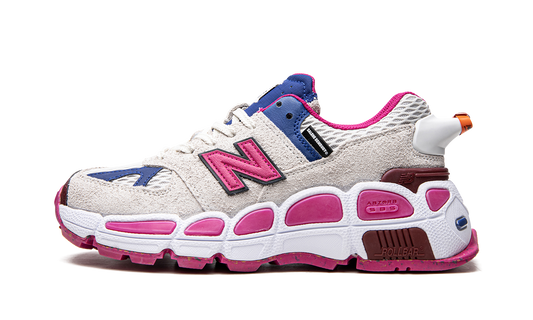 Overkicks - New Balance 574 YURT Salehe Bembury Universal Communication Workwear White (MS574YSA) - vista lateral