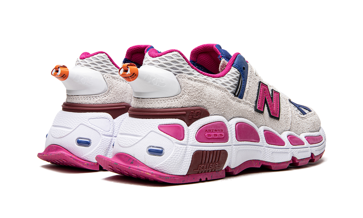 Overkicks - New Balance 574 YURT Salehe Bembury Universal Communication Workwear White (MS574YSA) - par completo
