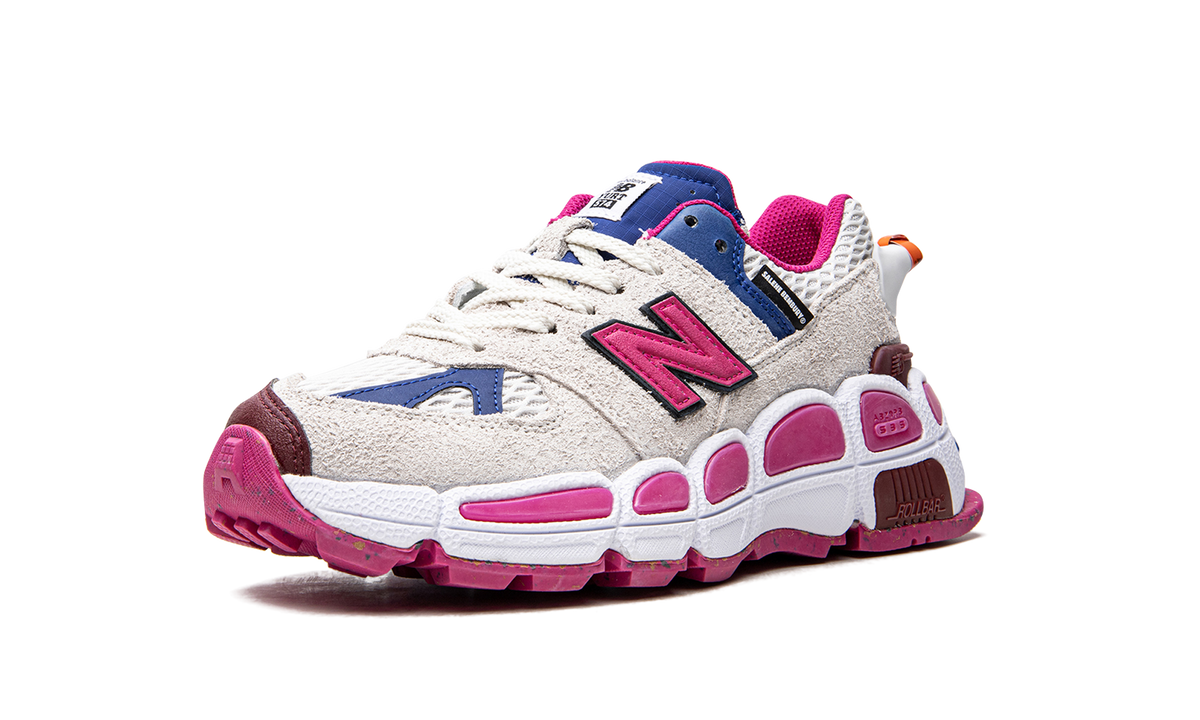 Overkicks - New Balance 574 YURT Salehe Bembury Universal Communication Workwear White (MS574YSA) - detalle suela