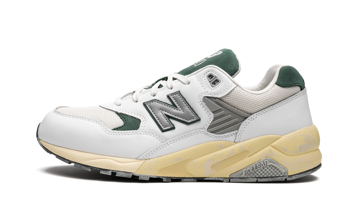 Overkicks - New Balance 580 White Nightwatch Green (MT580RCA) - vista lateral
