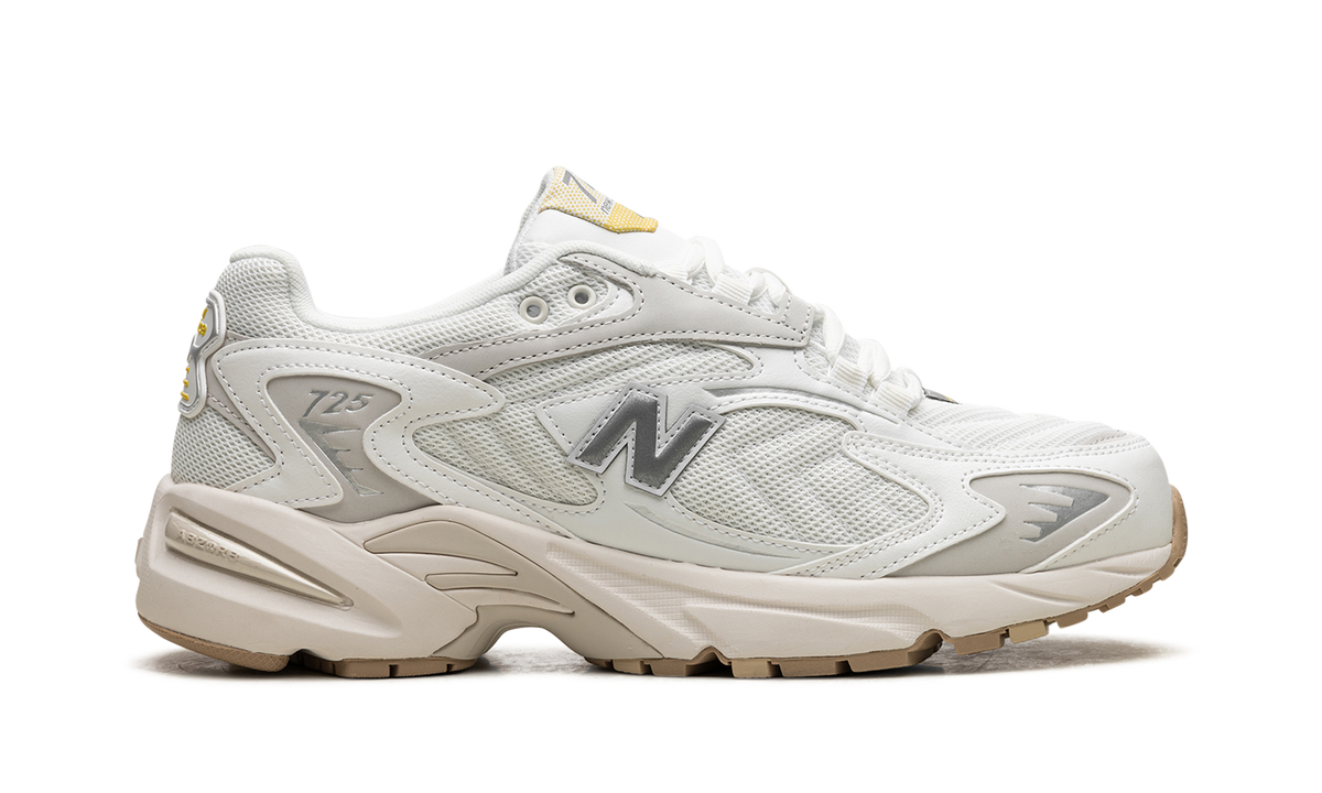 Overkicks - New Balance 725 White Grey Yellow (ML725AF) - detalle talón