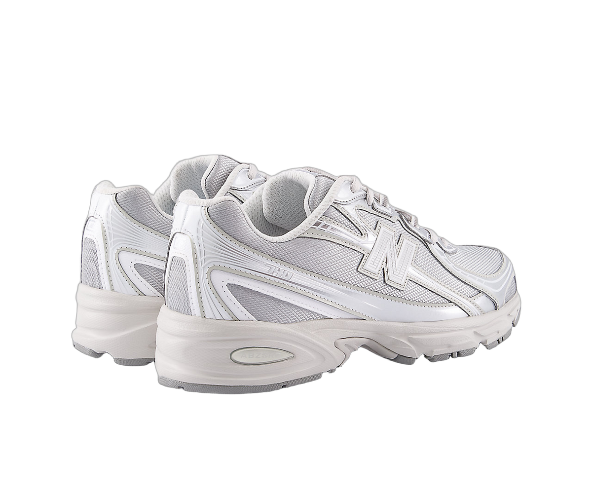 Overkicks - New Balance 740 Metallic Silver (U7405I7) - par completo