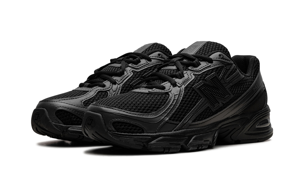 Overkicks - New Balance 740 Triple Black (U740BO2) - vista trasera