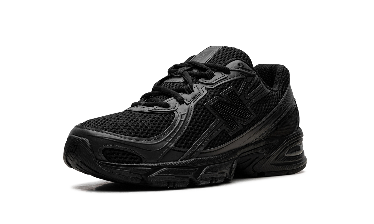 Overkicks - New Balance 740 Triple Black (U740BO2) - detalle suela
