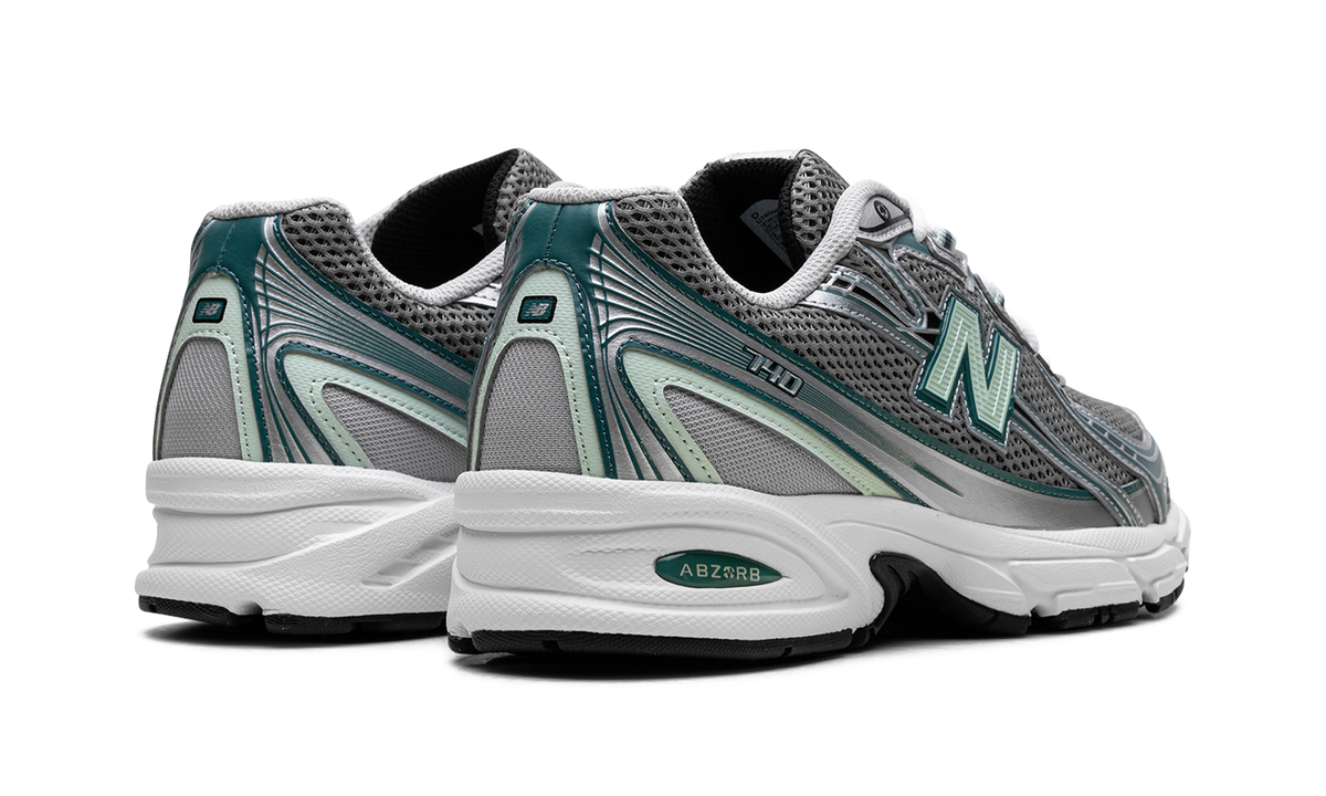 Overkicks - New Balance 740v2 Silver Metallic New Spruce (U740NC2) - par completo