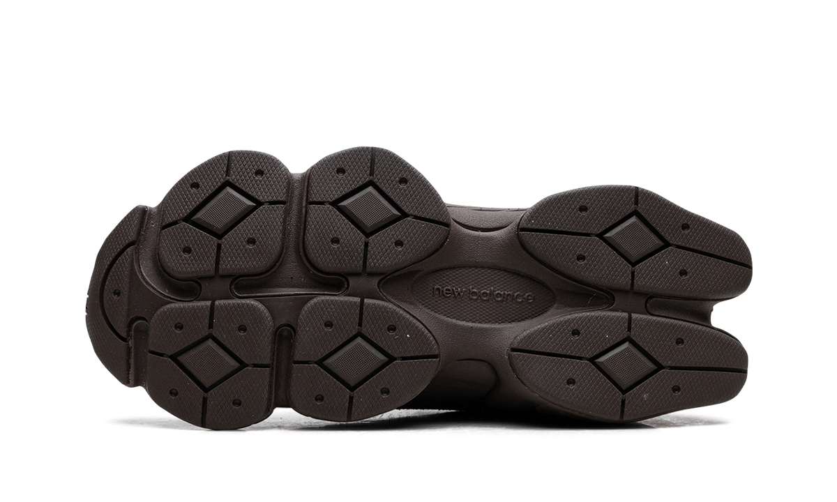 Overkicks - New Balance 8040 Dark Mushroom (U8040UOA) - vista superior