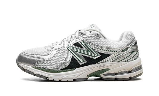 Overkicks - New Balance 860 V2 Mallard Green (ML860GP2) - vista lateral