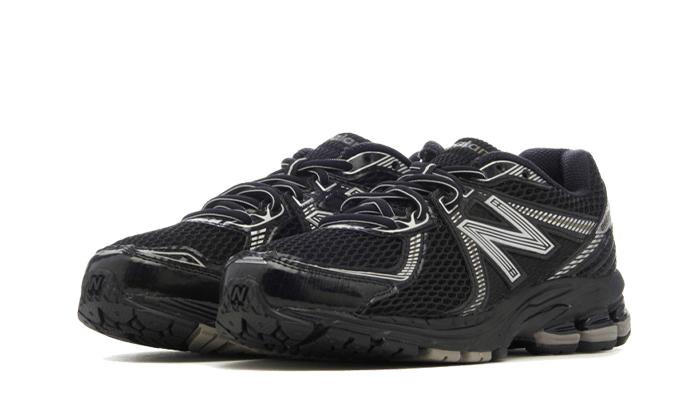 Overkicks - New Balance 860v2 Black Silver (ML860XC) - vista trasera