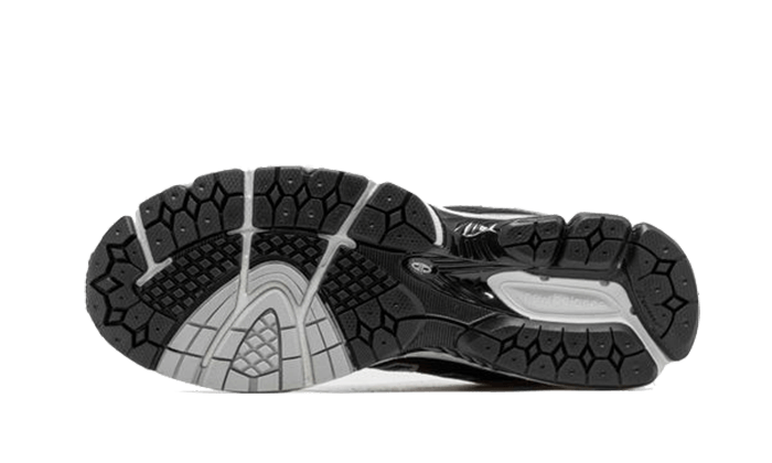 Overkicks - New Balance 860v2 Black White Silver (ML860XD) - detalle suela
