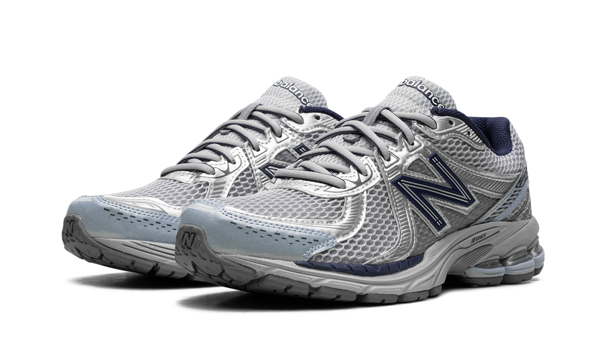 Overkicks - New Balance 860v2 Milky Way Pack Arctic Grey (ML860BB2) - vista trasera