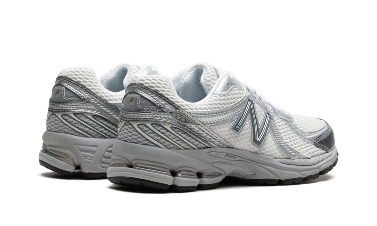 Overkicks - New Balance 860v2 Sea Salt Harbor Grey (ML860GO2) - par completo