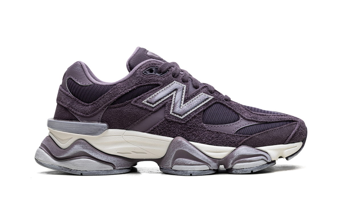 Overkicks - New Balance 9060 ASOS Exclusive Purple Overdye (U9060ASI) - detalle talón