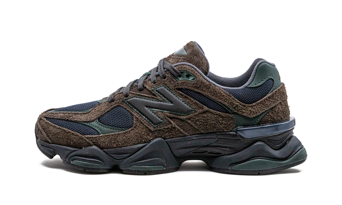 Overkicks - New Balance 9060 Beef and Broccoli (U9060OUT) - vista lateral