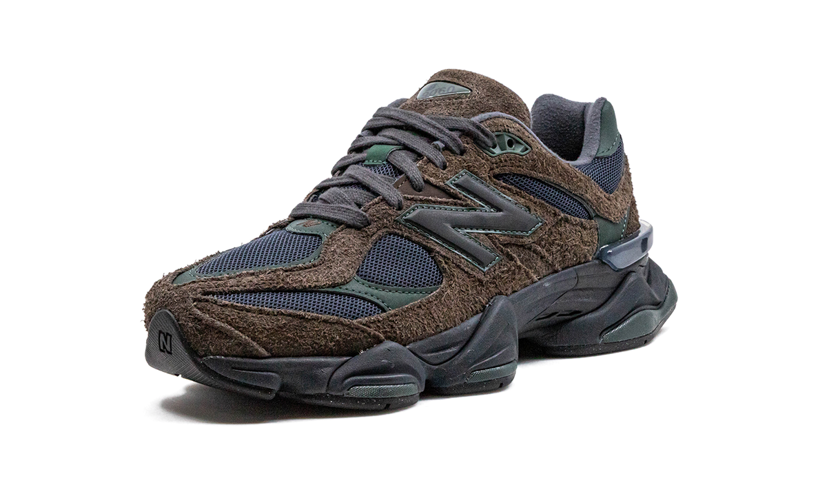 Overkicks - New Balance 9060 Beef and Broccoli (U9060OUT) - detalle suela
