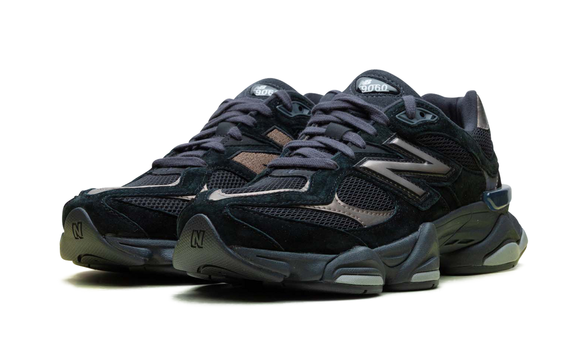 Overkicks - New Balance 9060 Black Copper (U9060BRO) - vista trasera