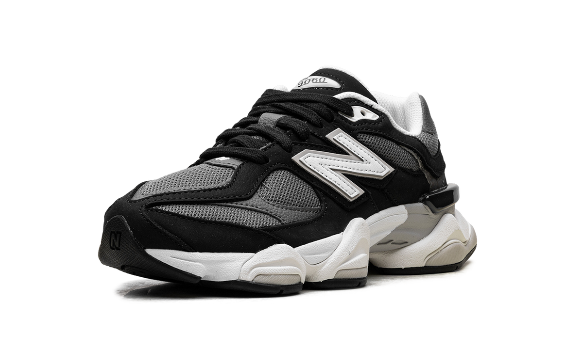 Overkicks - New Balance 9060 Black Tornado (U9060510) - detalle suela