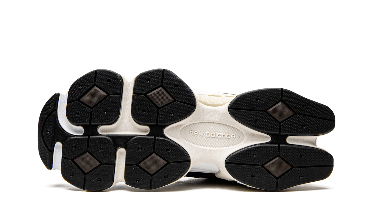 Overkicks - New Balance 9060 Brown Black (U9060BRN) - vista superior