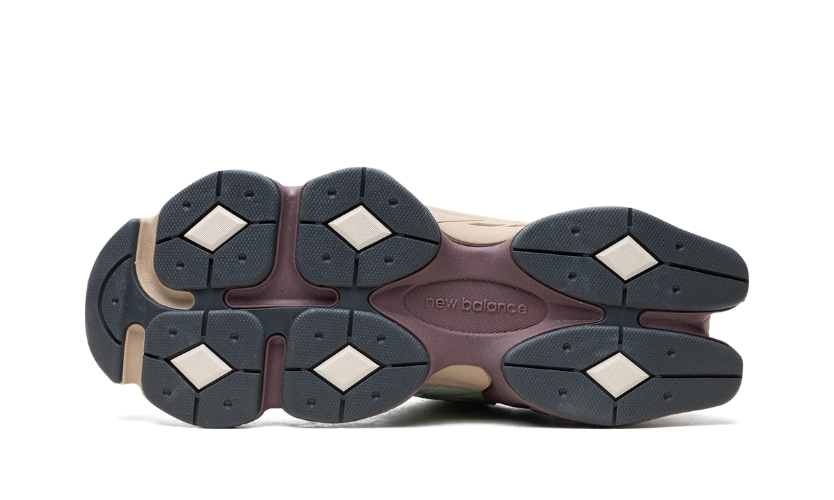 Overkicks - New Balance 9060 Clay Ash (U9060GCA) - detalle suela