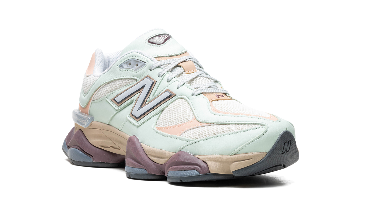 Overkicks - New Balance 9060 Clay Ash (U9060GCA) - detalle upper