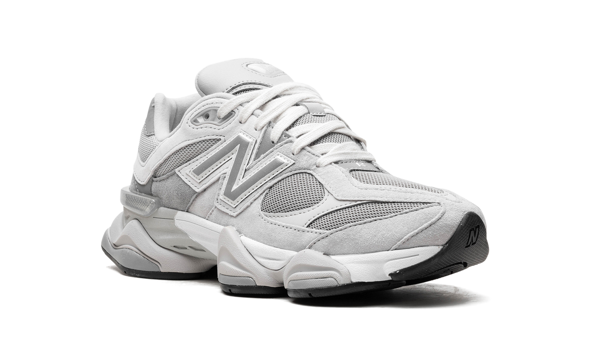 Overkicks - New Balance 9060 Concrete (U9060JCG) - detalle lateral interior