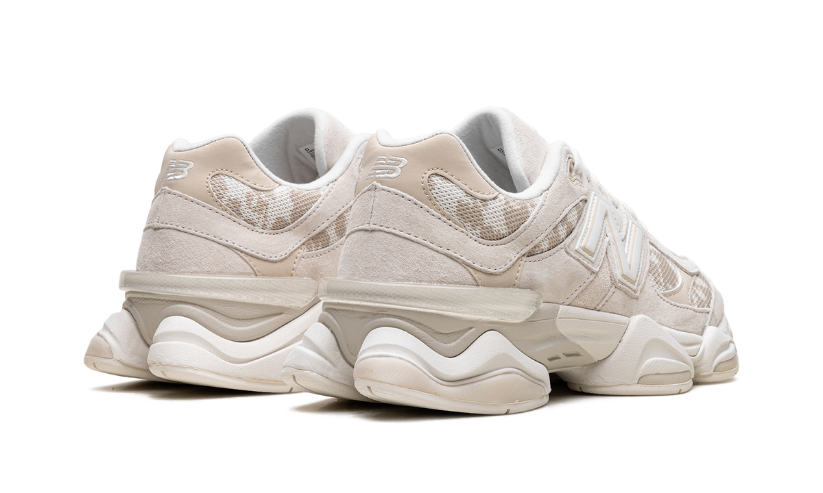 Overkicks - New Balance 9060 Cream Leopard (U9060ZH) - par completo
