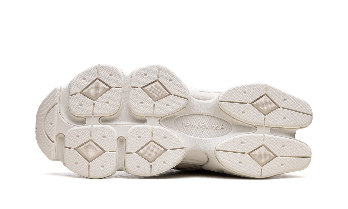 Overkicks - New Balance 9060 Cream Leopard (U9060ZH) - detalle suela